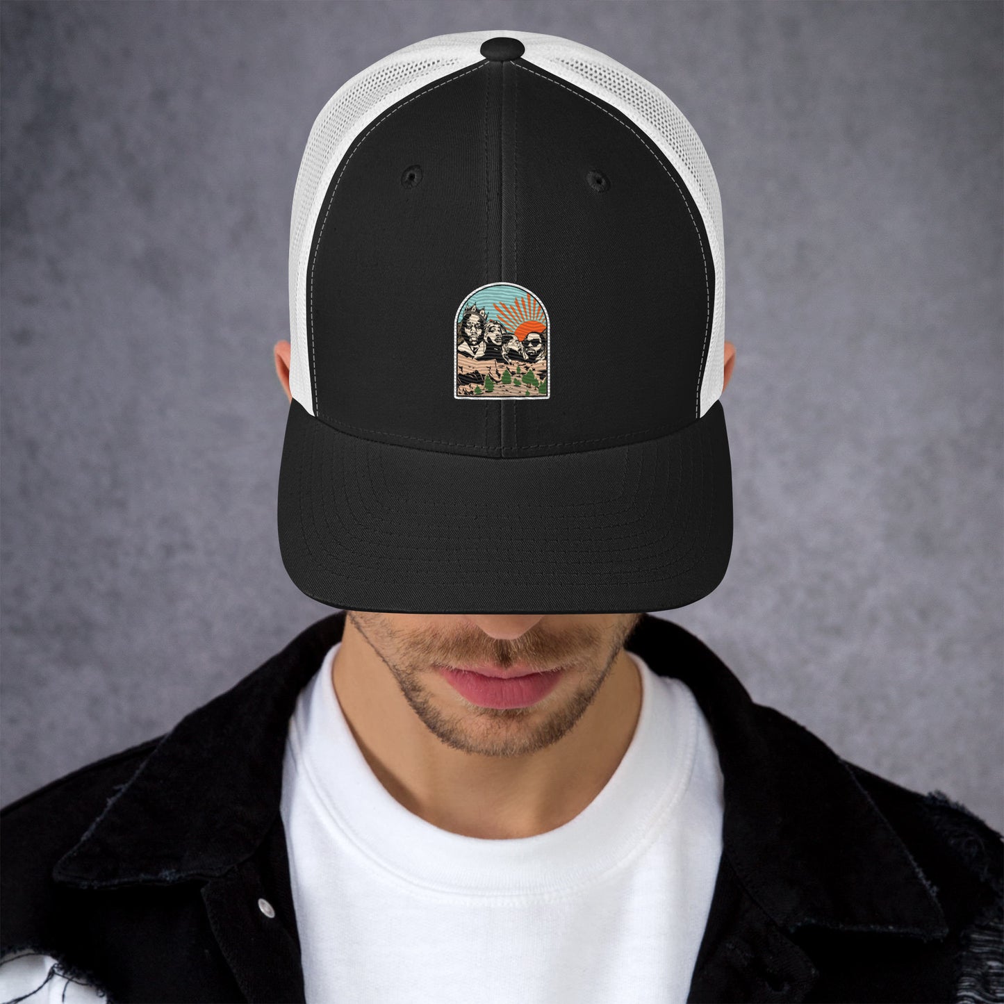 LEGENDS DON'T DIE RETRO TRUCKER