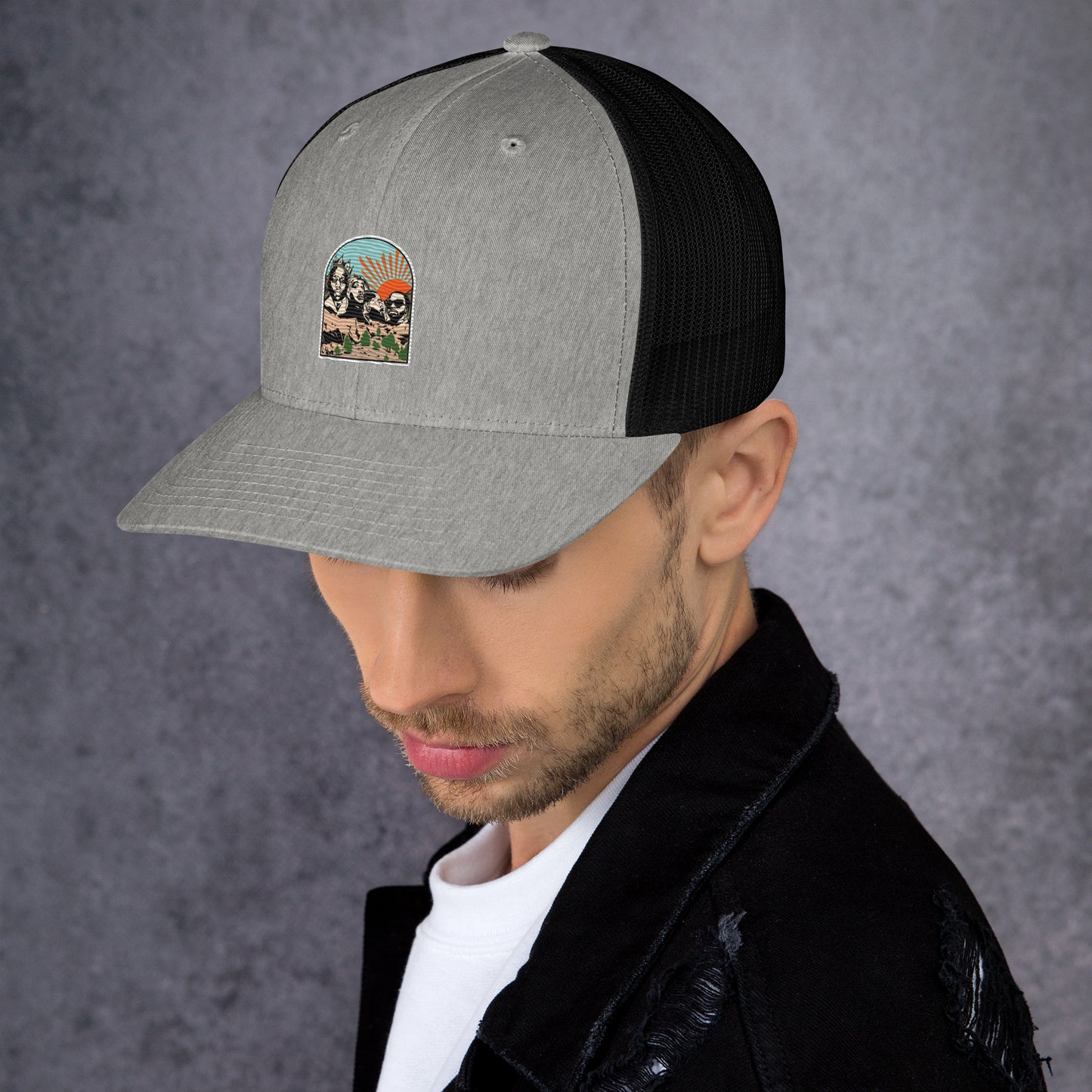 LEGENDS DON'T DIE RETRO TRUCKER
