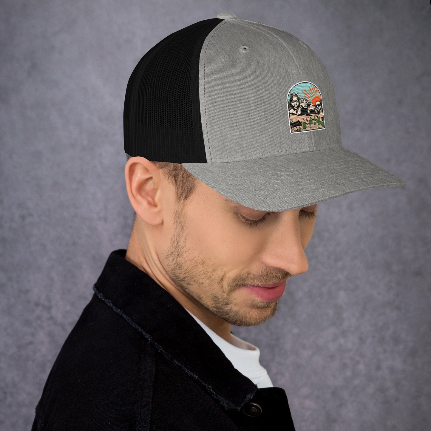 LEGENDS DON'T DIE RETRO TRUCKER