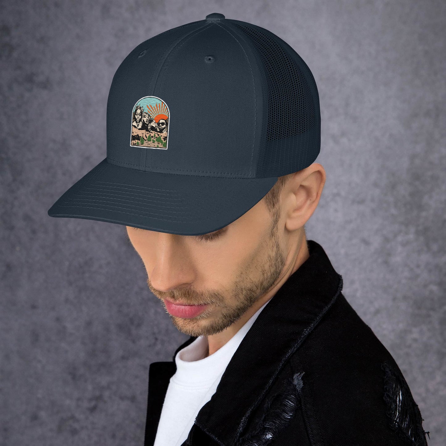 LEGENDS DON'T DIE RETRO TRUCKER