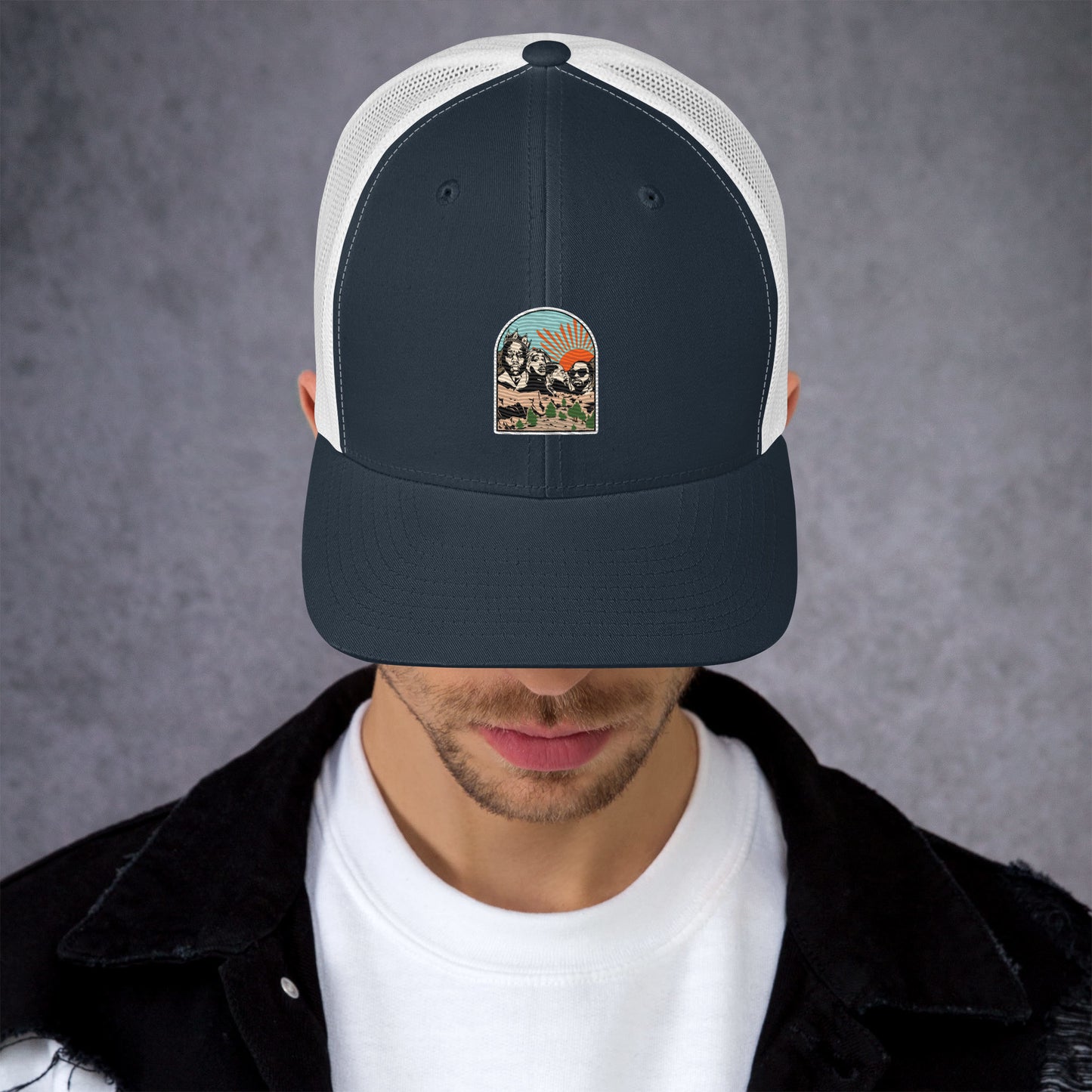 LEGENDS DON'T DIE RETRO TRUCKER