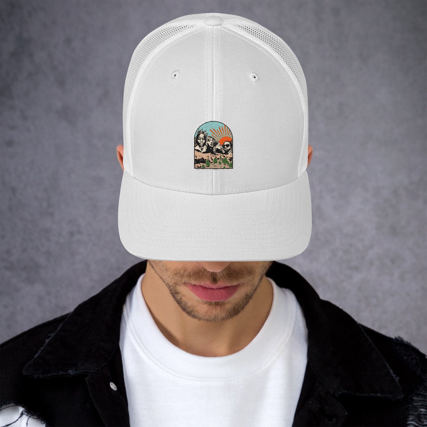 LEGENDS DON'T DIE RETRO TRUCKER