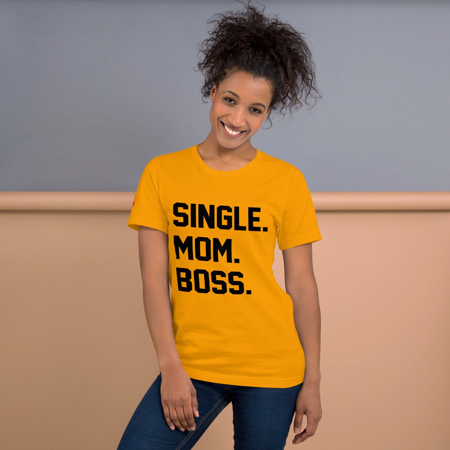 SINGLE. MOM. BOSS. T-SHIRT (BLACK + RED)