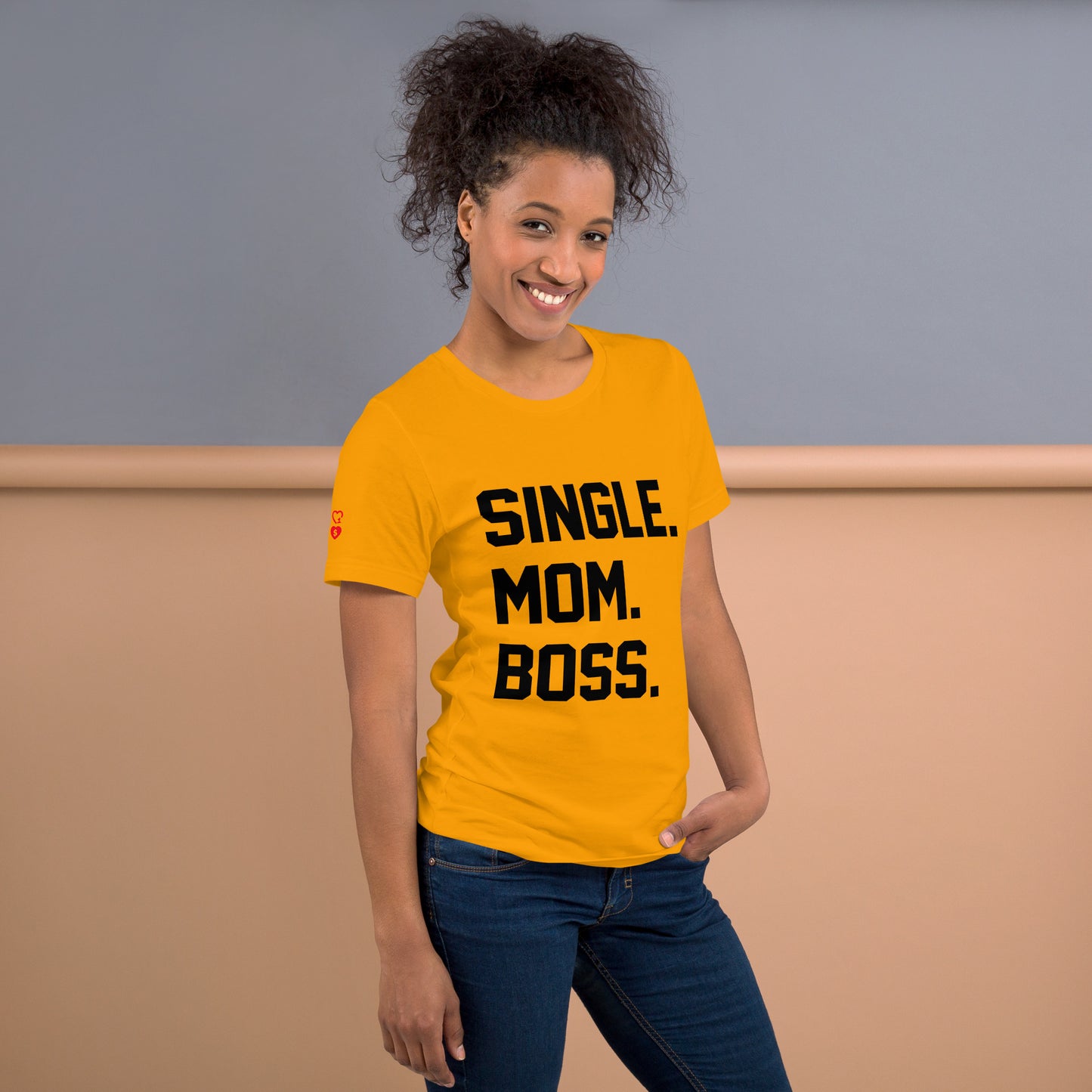 SINGLE. MOM. BOSS. T-SHIRT (BLACK + RED)