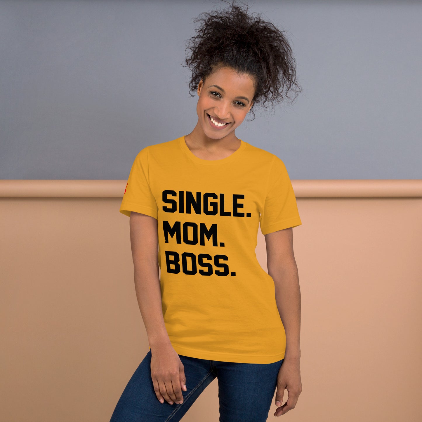 SINGLE. MOM. BOSS. T-SHIRT (BLACK + RED)