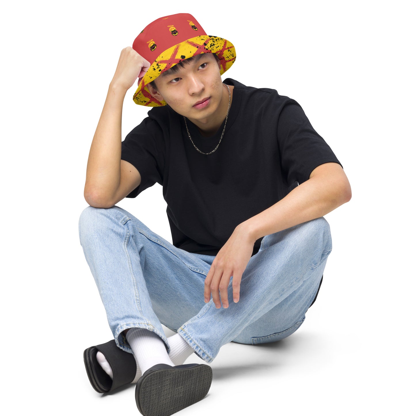 ACT BAD REVERSIBLE BUCKET HAT