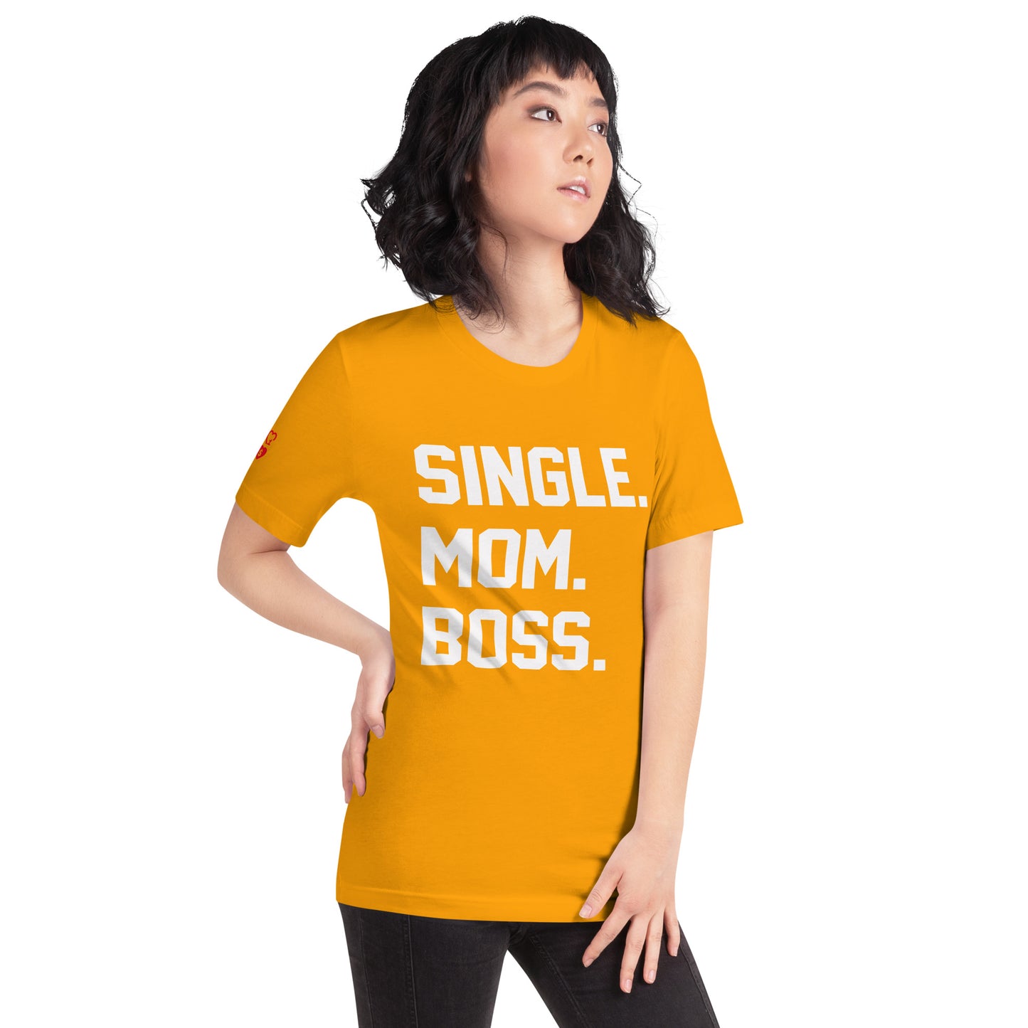 SINGLE. MOM. BOSS. T-SHIRT (WHITE + RED)